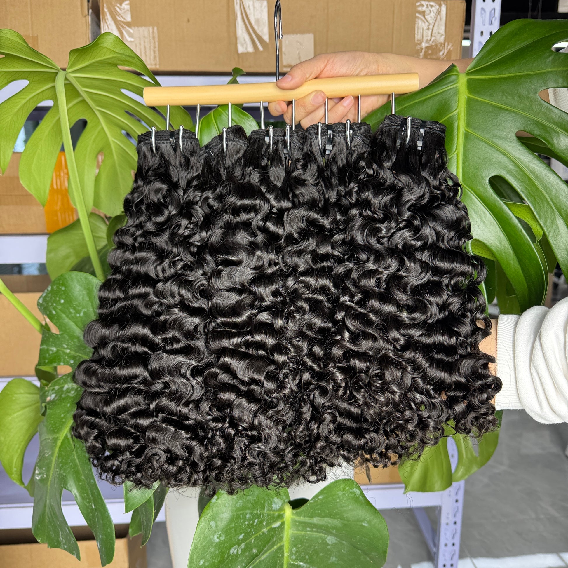 vietnamese curly hair